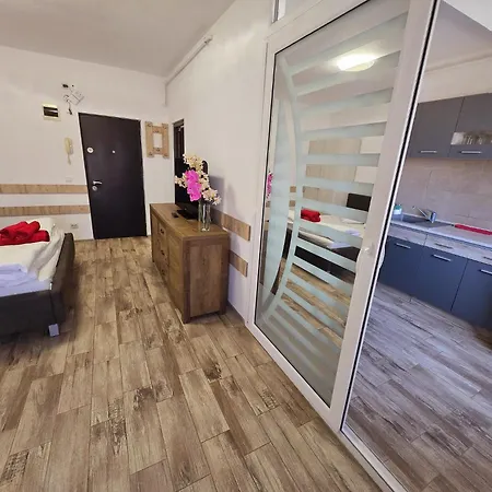 شقة Modern Deluxe Mackerel Promenada Langa Plaja *