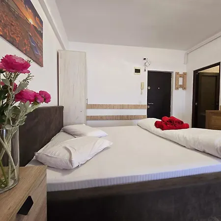 Διαμέρισμα Modern Deluxe Mackerel Promenada Langa Plaja *